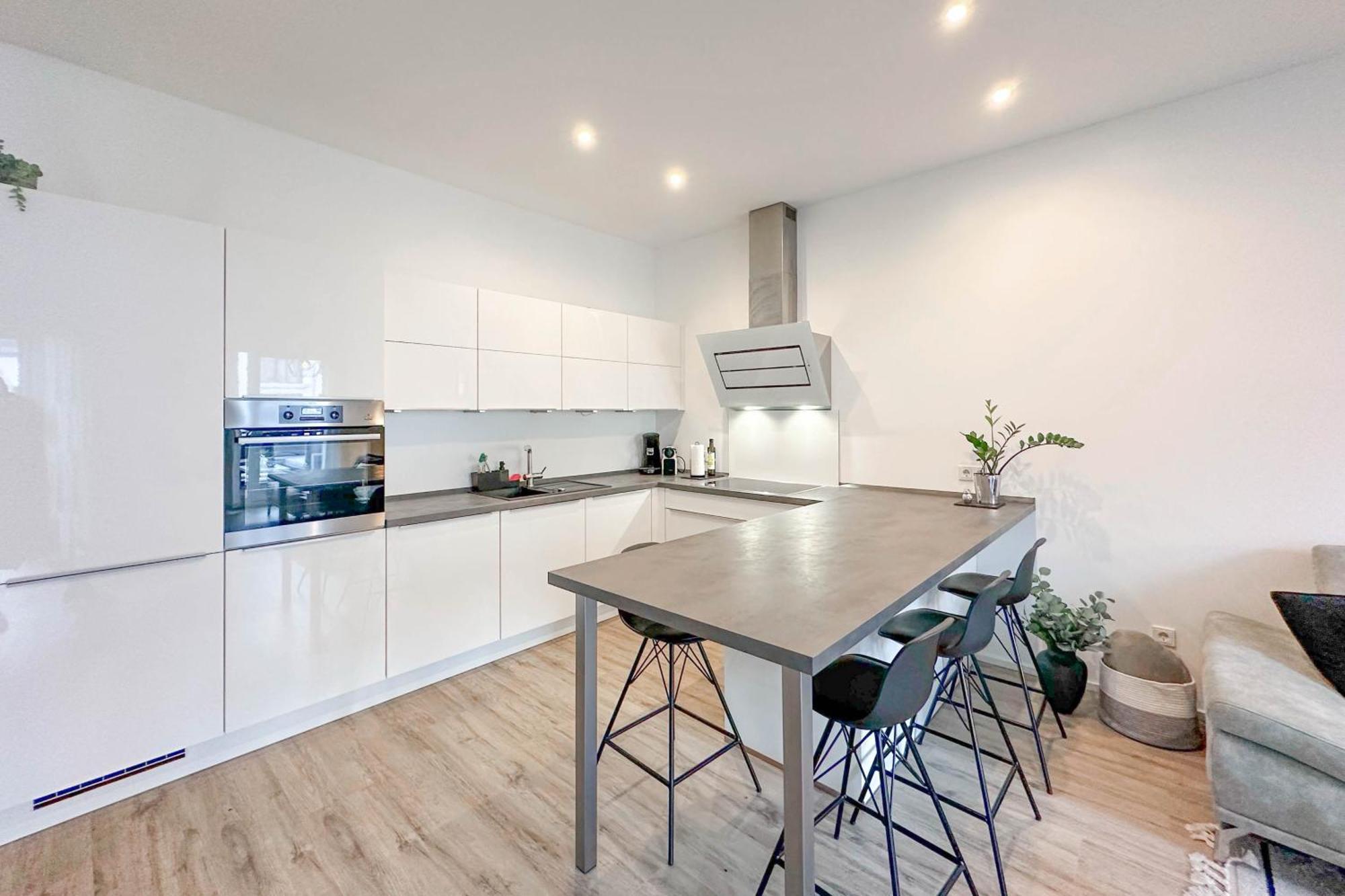 Modernes Trierer Cityloft Mit Grossem Balkon Esterno foto