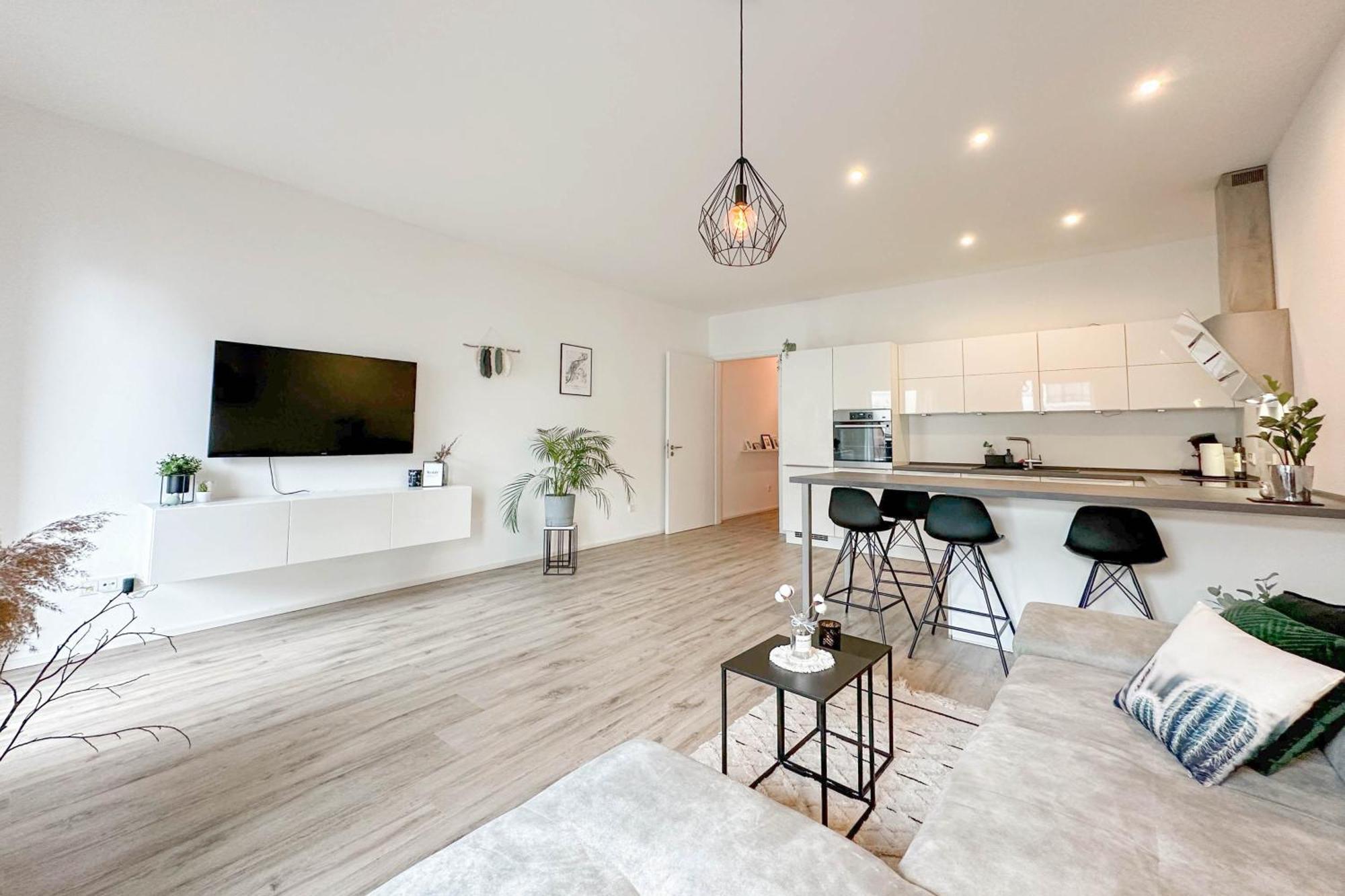 Modernes Trierer Cityloft Mit Grossem Balkon Esterno foto