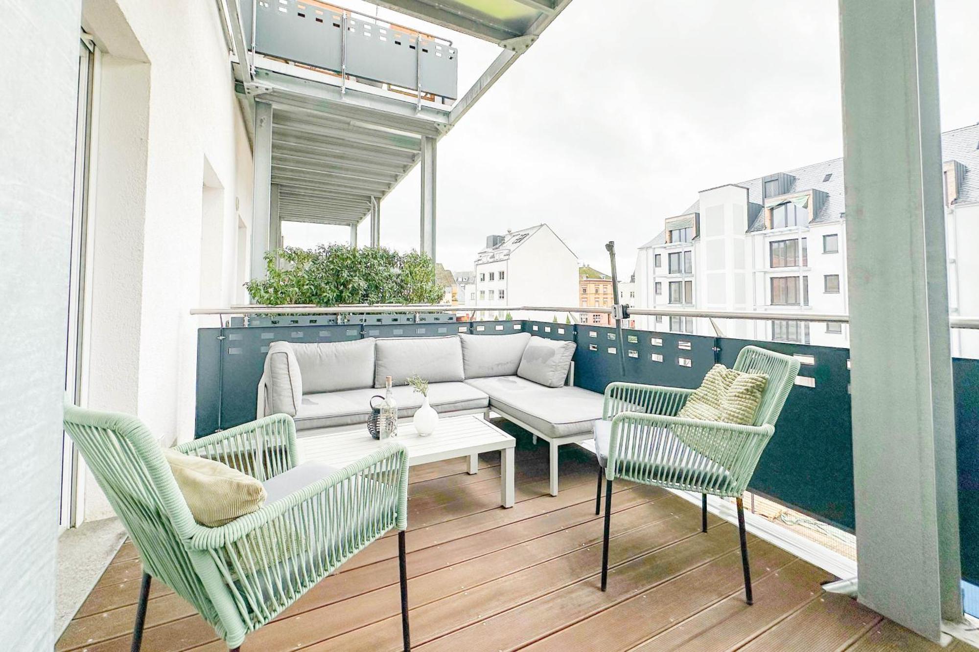 Modernes Trierer Cityloft Mit Grossem Balkon Esterno foto